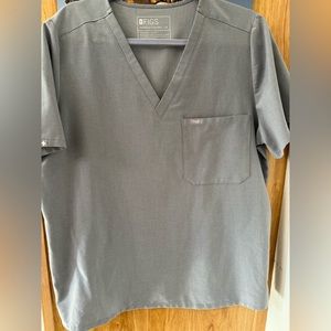 Light space gray XL Catalina and Lg 21(23?) pocket high waist joggers.